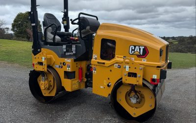 Our very own new caterpillar CB2.7t Roller has Arrived – Yarra Valley Crushed Rock Driveways